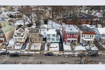 252 Duane St, Orange, NJ 07050 - Photo 38