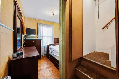 252 Duane St, Orange, NJ 07050 - Photo 24