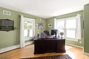 11 Beavers Rd, Tewksbury Township, NJ 07830 - Photo 10