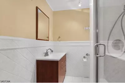32 Seneca Trl, Sparta Township, NJ 07871 - Photo 20