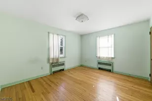 30 Reynolds Ave, Parsippany, NJ 07054 - Photo 14