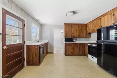 30 Reynolds Ave, Parsippany, NJ 07054 - Photo 28