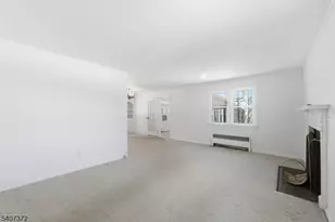 30 Reynolds Ave, Parsippany, NJ 07054 - Photo 6