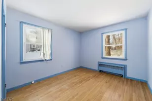 30 Reynolds Ave, Parsippany, NJ 07054 - Photo 16