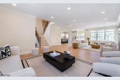 19 West Dr, Fairfield, NJ 07004 - Photo 22