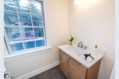 19 West Dr, Fairfield, NJ 07004 - Photo 24