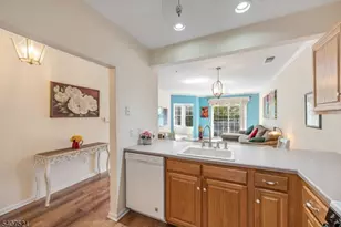 1129 Hamilton Dr, Rockaway Township, NJ 07866 - Photo 8