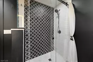 2 Knoll Rd, Fairfield, NJ 07004 - Photo 24