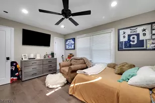 2 Knoll Rd, Fairfield, NJ 07004 - Photo 32