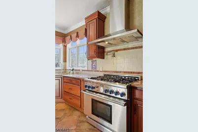 108 Hamilton Trl, Totowa, NJ 07512 - Photo 20