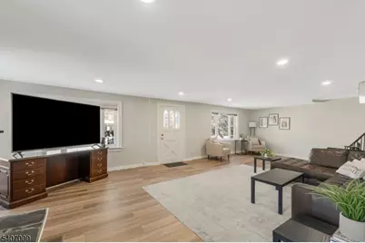 382 E Main St, Somerville, NJ 08876 - Photo 6