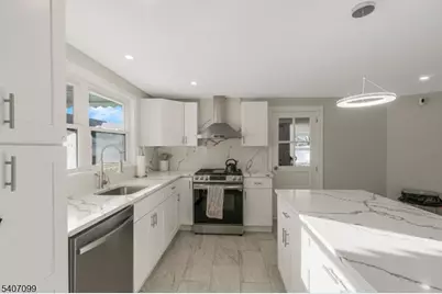 382 E Main St, Somerville, NJ 08876 - Photo 12