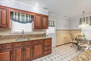 227 Mountainview Ave, Scotch Plains Township, NJ 07076 - Photo 10