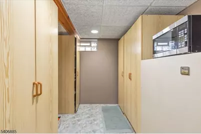 227 Mountainview Ave, Scotch Plains Township, NJ 07076 - Photo 30