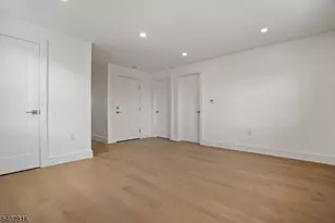 554 Hort Street 2nd Fl, Westfield, NJ 07090 - Photo 10