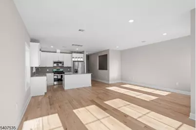 503 Delavan Ave, Newark, NJ 07107 - Photo 2