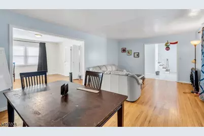 712 Moses Dr, Rahway, NJ 07065 - Photo 16