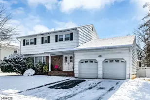 712 Moses Dr, Rahway, NJ 07065 - Photo 4