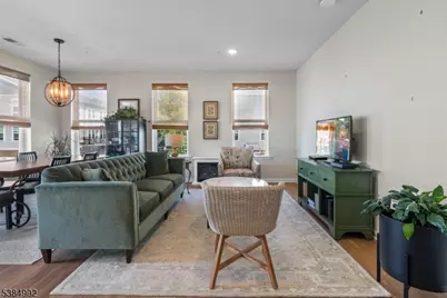 4 Sadie Cir #4205, Union Township, NJ 07083 - Photo 8