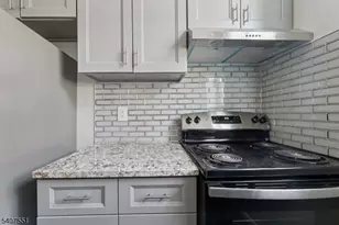 94 Park Ave, Nutley, NJ 07110 - Photo 8