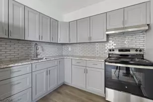 94 Park Ave, Nutley, NJ 07110 - Photo 10