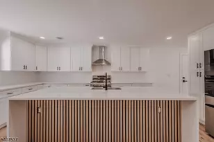 317 Willow Ave, Scotch Plains Township, NJ 07076 - Photo 4