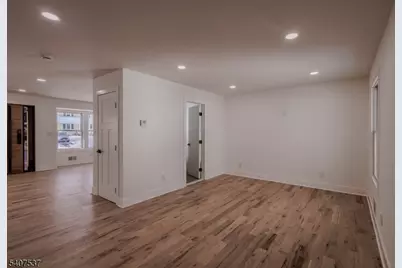 317 Willow Ave, Scotch Plains Township, NJ 07076 - Photo 10