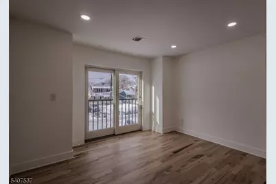 317 Willow Ave, Scotch Plains Township, NJ 07076 - Photo 18