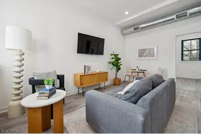 70 Roseville Ave, Newark, NJ 07107 - Photo 1