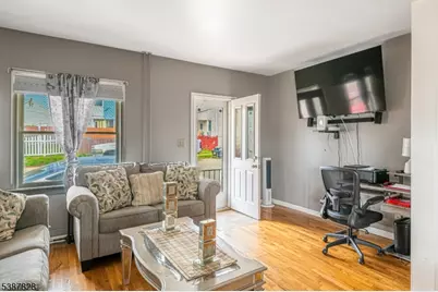 36 Fulton St, Phillipsburg, NJ 08865 - Photo 6
