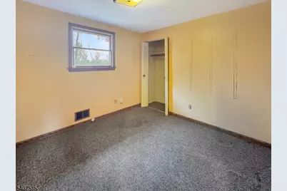 4 Hadlar Dr, Clinton Township, NJ 08833 - Photo 18