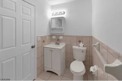 210 Port Ave, Elizabeth, NJ 07206 - Photo 10