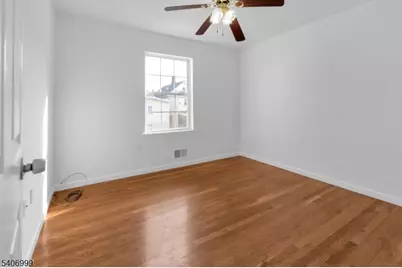 210 Port Ave, Elizabeth, NJ 07206 - Photo 4