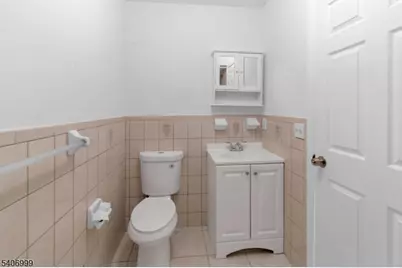 210 Port Ave, Elizabeth, NJ 07206 - Photo 12