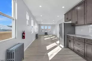 918 Pennington St, Elizabeth, NJ 07202 - Photo 6