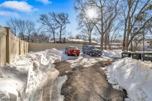 918 Pennington St, Elizabeth, NJ 07202 - Photo 14