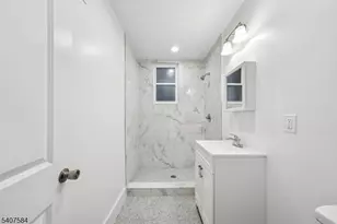 275 Claremont Ave, Jersey City, NJ 07305 - Photo 12