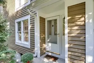 8 Harrow Ln, Bedminster Township, NJ 07921 - Photo 2