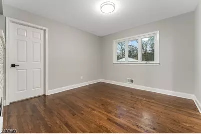 26 Claire Drive, Bridgewater, NJ 08807 - Photo 8