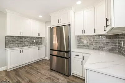 26 Claire Drive, Bridgewater, NJ 08807 - Photo 14