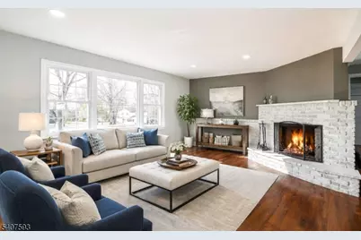 26 Claire Drive, Bridgewater, NJ 08807 - Photo 4