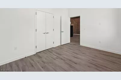 70 Roseville Ave, Newark, NJ 07107 - Photo 4