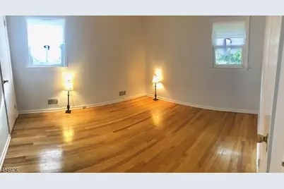 676 Grove St, Montclair, NJ 07043 - Photo 6