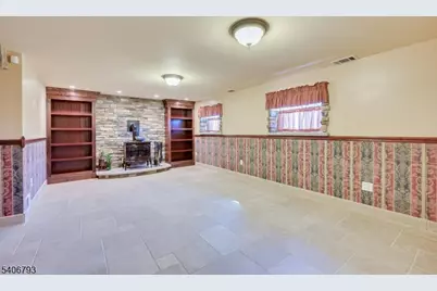 16 Peake Rd, Edison Twp., NJ 08837 - Photo 26