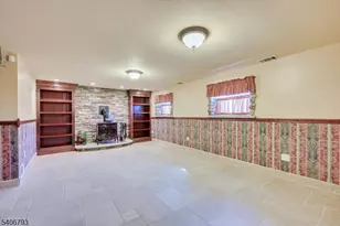 16 Peake Rd, Edison Twp., NJ 08837 - Photo 26