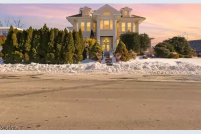 871 Colonia Rd, Elizabeth, NJ 07208 - Photo 1