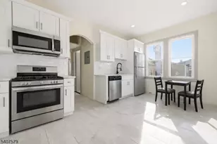 265 N 17th St, Bloomfield, NJ 07003 - Photo 4