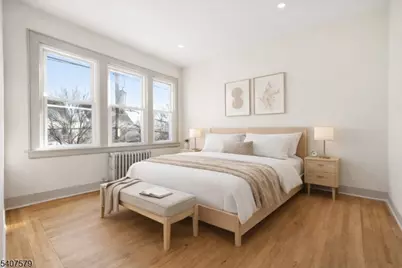 265 N 17th St #2L, Bloomfield, NJ 07003 - Photo 2