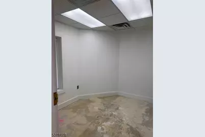 481 Memorial Pkwy, Phillipsburg, NJ 08865 - Photo 16