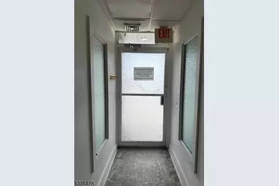 481 Memorial Pkwy, Phillipsburg, NJ 08865 - Photo 12